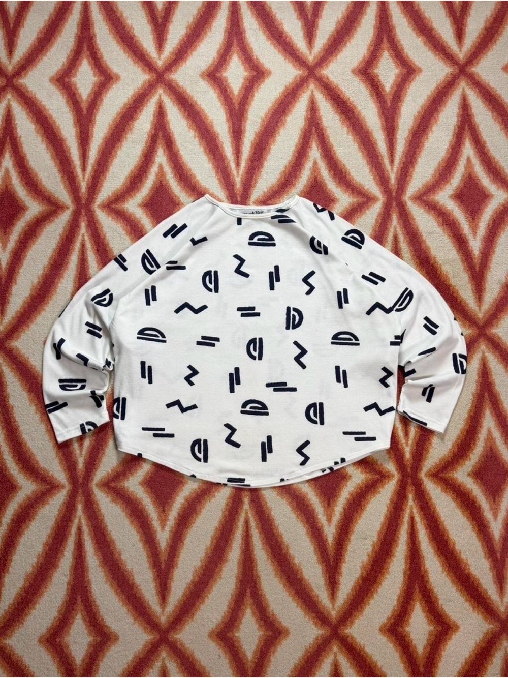 Vintage White Long Sleeve Tee with Black Abstract Print